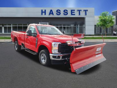 New 2025 Ford F250 XL w/ FX4 Off-Road Package