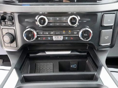 New 2024 Ford F250 Platinum image 19