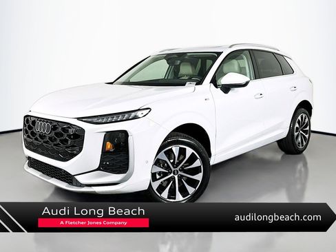 New 2026 Audi Q3 quattro 2.0T image 1