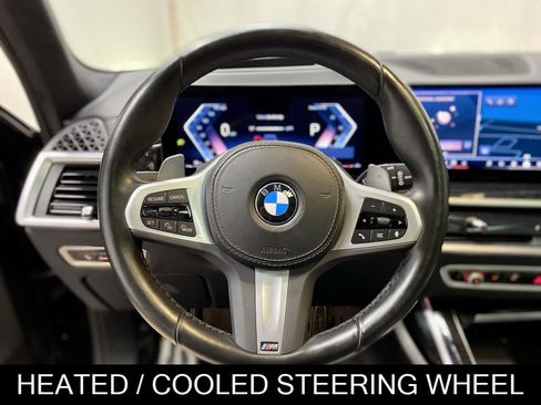 Used 2024 BMW X7 xDrive40i w/ M Sport Package AWD/4WD image 15