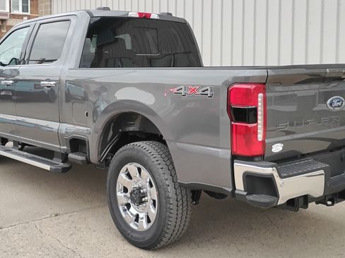 New 2026 Ford F350 Lariat w/ Chrome Package AWD/4WD image 7