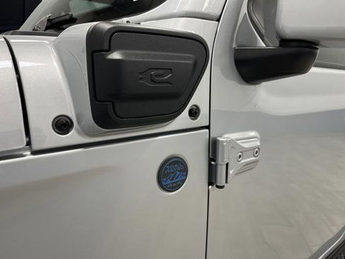 Used 2024 Jeep Wrangler High Altitude image 35