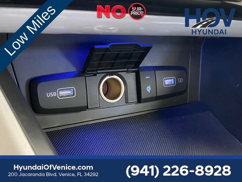 Certified 2024 Hyundai Tucson Limited FWD image 36