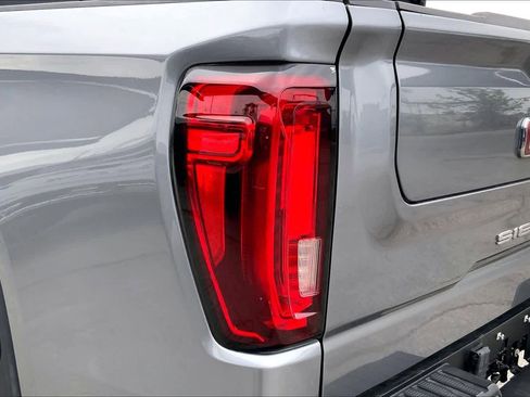 Used 2020 GMC Sierra 1500 AT4 w/ AT4 Premium Package image 27