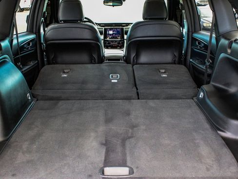 Used 2024 Jeep Grand Cherokee Altitude image 45