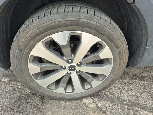 Used 2022 Kia Telluride S AWD/4WD image 8