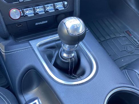 Used 2018 Ford Mustang GT Premium w/ Equipment Group 401A image 27