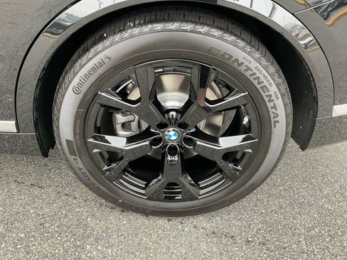 Used 2026 BMW X7 xDrive40i w/ Executive Package AWD/4WD image 21