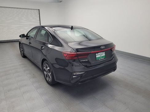 Used 2021 Kia Forte LXS FWD image 5