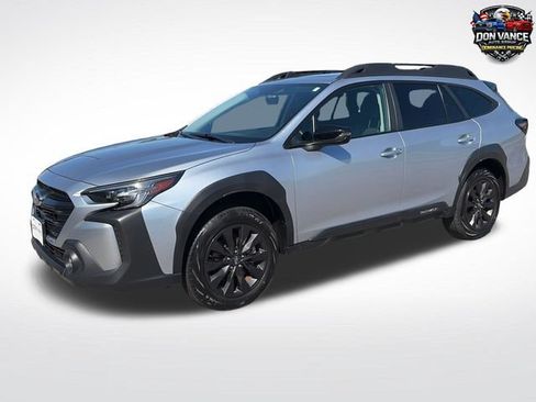 Used 2025 Subaru Outback Onyx Edition AWD/4WD image 1