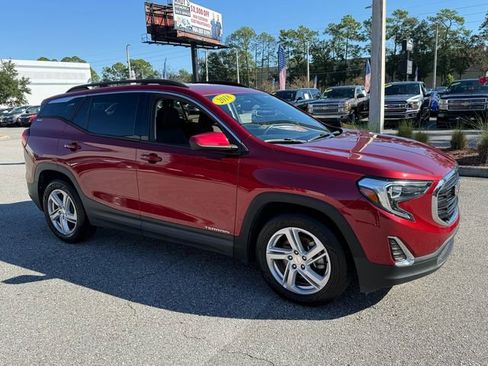 Used 2018 GMC Terrain SLE w/ Driver Convenience Package image 15