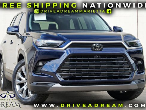 Used 2025 Toyota Grand Highlander AWD image 2