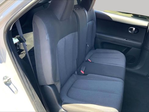 Used 2024 Hyundai Ioniq 5 SE RWD image 18