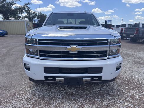 Used 2019 Chevrolet Silverado 2500 High Country w/ Duramax Plus Package AWD/4WD image 9
