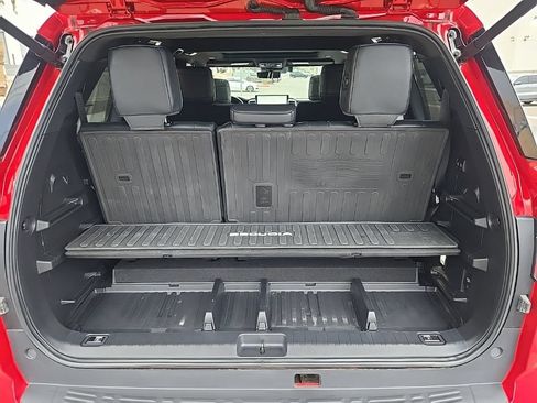 Used 2024 Toyota Sequoia Platinum AWD/4WD image 39