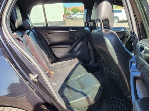Used 2014 Volkswagen GTI Driver's Edition FWD image 19