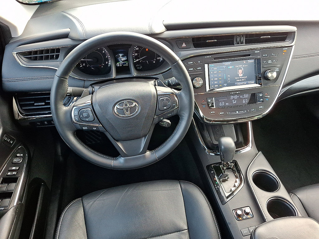 Used 2018 Toyota Avalon Touring w/ All Weather Liner Package FWD image 13
