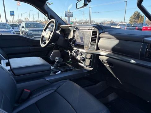 Used 2025 Ford F150 Lariat w/ Equipment Group 502A High image 12