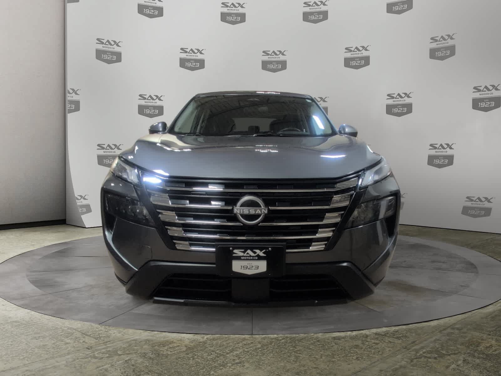 Used 2026 Nissan Rogue SV AWD/4WD image 9