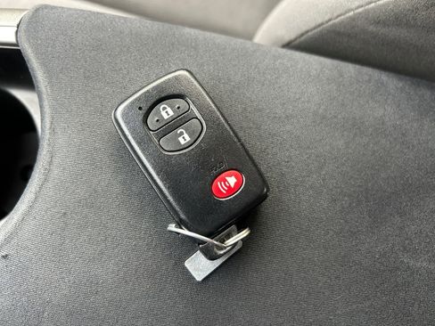 Used 2013 Toyota Prius Two image 33