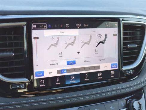 New 2026 Chrysler Pacifica Select image 30