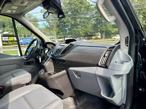 Used 2018 Ford Transit 250 148 Medium Roof RWD image 13