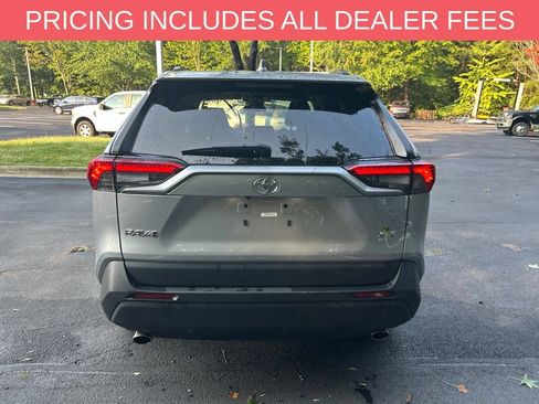 Used 2025 Toyota RAV4 XLE FWD image 7