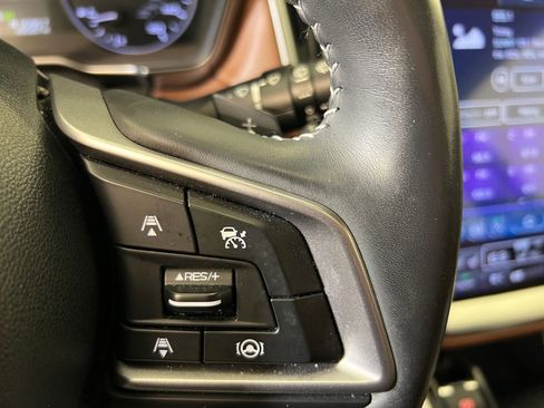 Used 2022 Subaru Outback Touring XT image 24