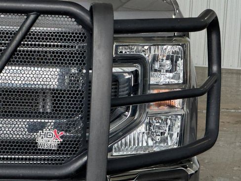 Used 2021 Ford F350 XLT w/ XLT Premium Package AWD/4WD image 38