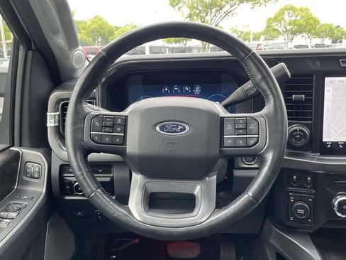 Used 2024 Ford F250 Lariat w/ Lariat Ultimate Package AWD/4WD image 10