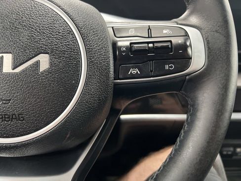 Certified 2023 Kia Sportage EX AWD/4WD image 22