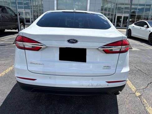 Used 2020 Ford Fusion SEL FWD image 5
