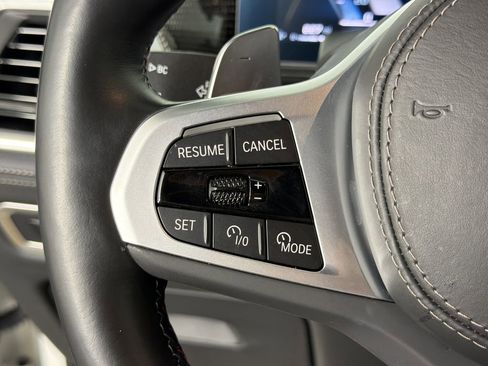 Used 2024 BMW X7 M60i w/ Executive Package image 31