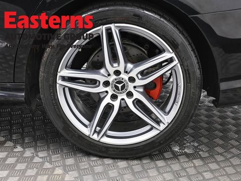 Used 2018 Mercedes-Benz E 300 4MATIC image 34