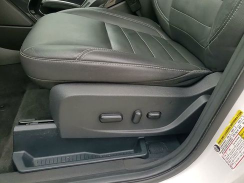 Used 2016 Ford Escape Titanium w/ Equipment Group 301A FWD image 22