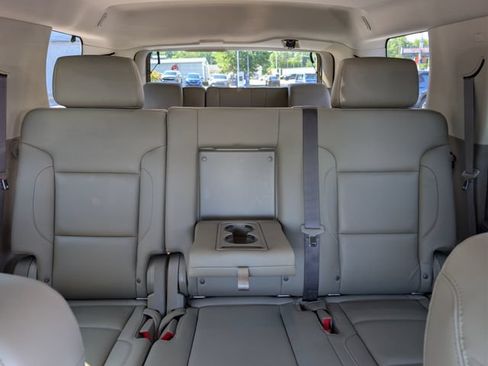 Used 2018 Chevrolet Tahoe LT AWD/4WD image 16