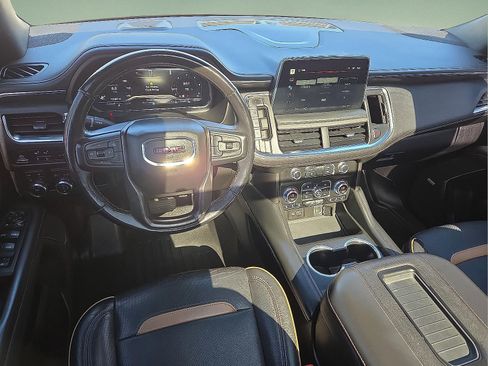 Used 2022 GMC Yukon AT4 AWD/4WD image 12