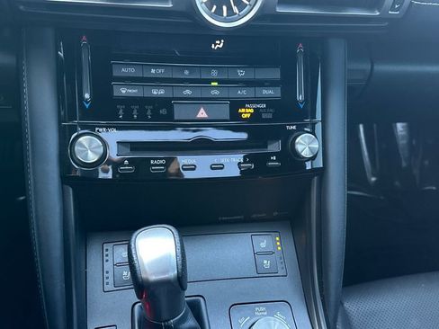 Certified 2022 Lexus IS 350 F Sport image 20