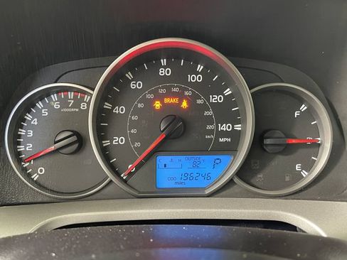 Used 2016 Toyota RAV4 LE AWD/4WD image 5