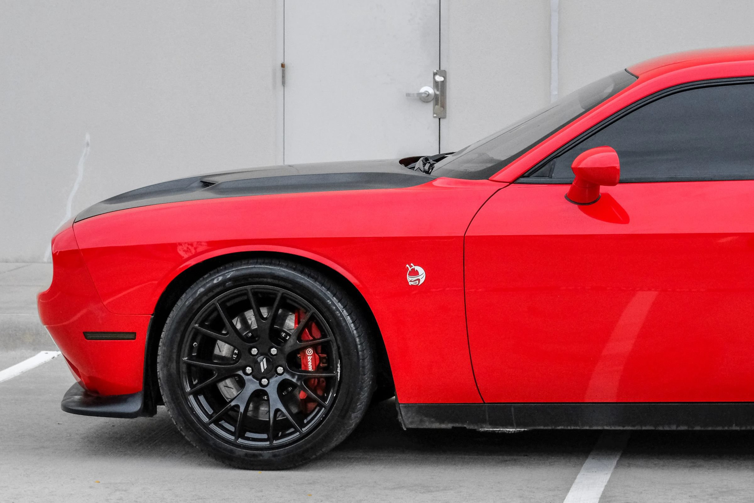 Used 2018 Dodge Challenger R/T Scat Pack w/ Dynamics Package RWD image 11