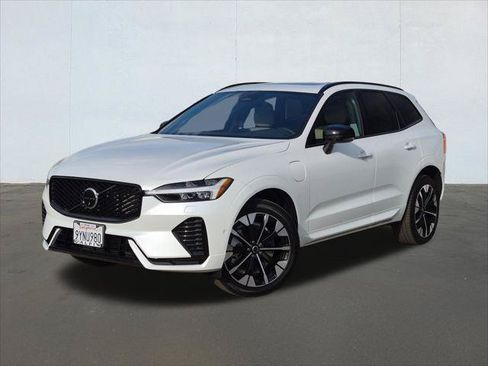 Used 2026 Volvo XC60 T8 Plus w/ Protection Package Premier AWD/4WD image 1