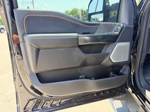 Used 2024 Ford F350 Platinum AWD/4WD image 11
