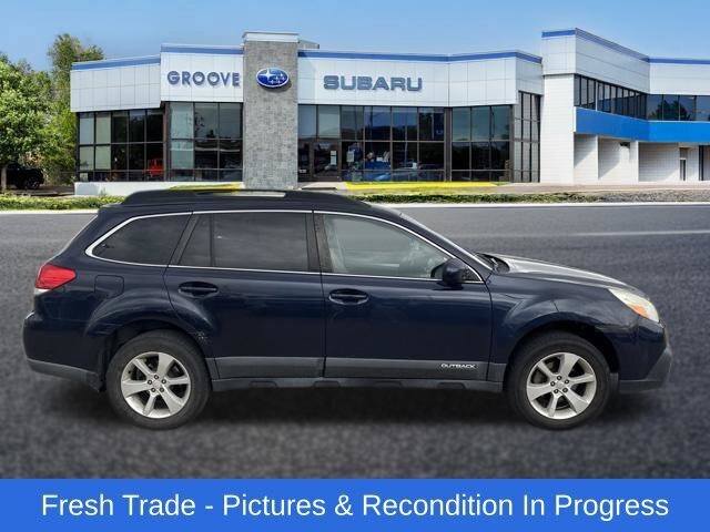 Used 2014 Subaru Outback 2.5i Premium AWD/4WD image 6