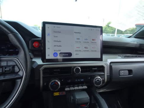 Used 2024 Toyota Tacoma TRD Off-Road w/ TRD Off Road Upgrade Package image 27