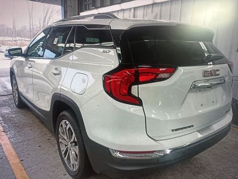 Used 2019 GMC Terrain SLT w/ Preferred Package image 3