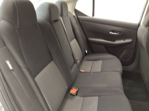 Used 2021 Nissan Sentra SV FWD image 19