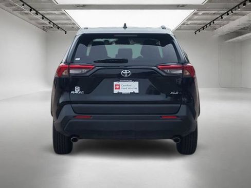 Used 2025 Toyota RAV4 XLE FWD image 5