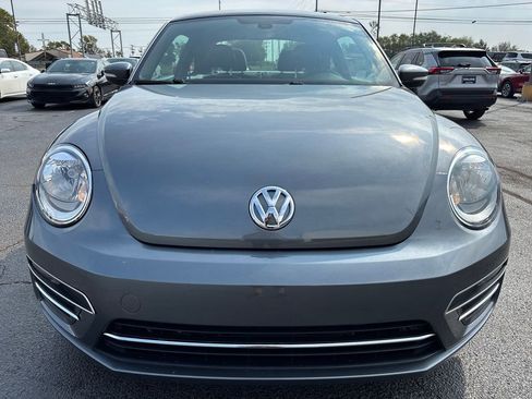 Used 2019 Volkswagen Beetle 2.0T SE image 11