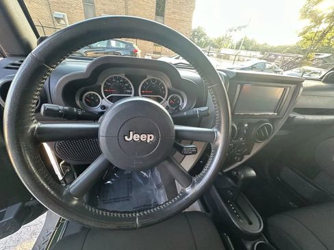 Used 2007 Jeep Wrangler Unlimited Sahara w/ Trailer Tow Group image 10