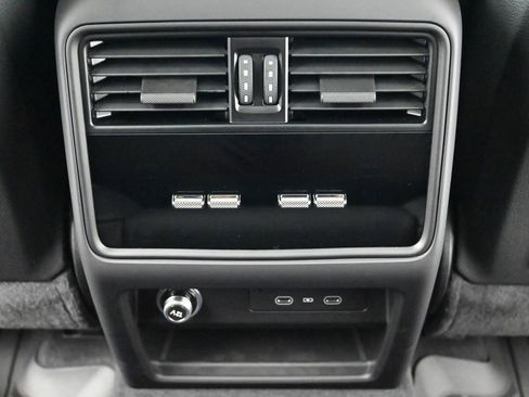 New 2026 Porsche Cayenne E-Hybrid Coupe image 8